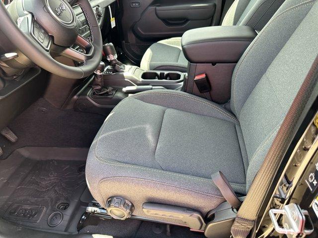 new 2025 Jeep Wrangler car, priced at $46,780