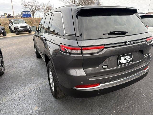 used 2022 Jeep Grand Cherokee car, priced at $18,795
