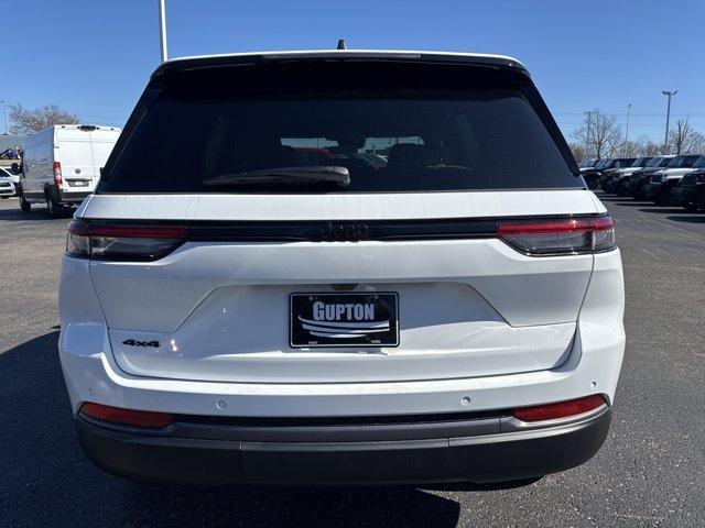 new 2026 Jeep Grand Cherokee car, priced at $51,205