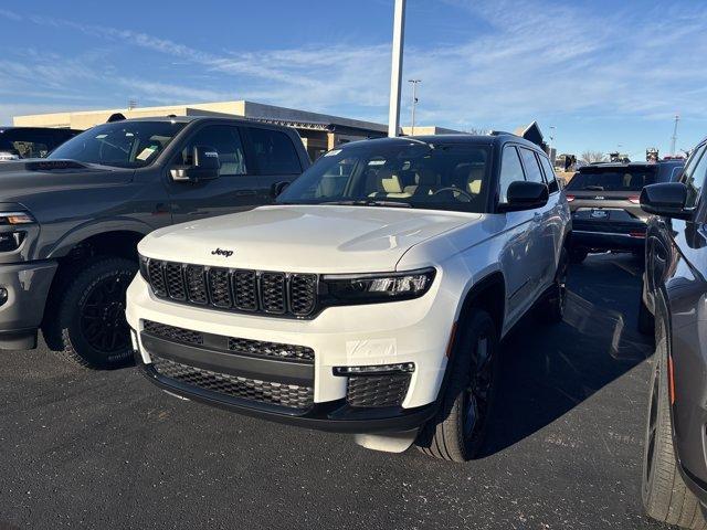 new 2025 Jeep Grand Cherokee L car, priced at $53,990