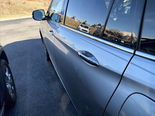 used 2021 Honda Pilot car, priced at $29,995