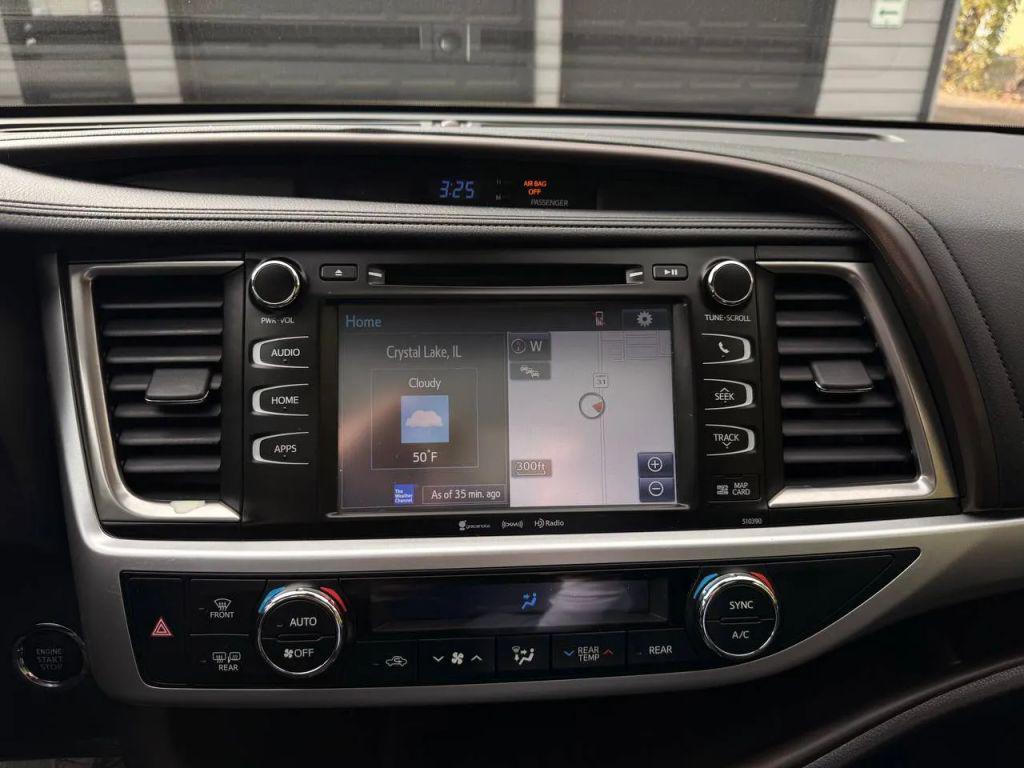 used 2019 Toyota Highlander car, priced at $17,999