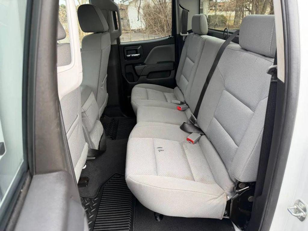 used 2019 GMC Sierra 1500 car, priced at $18,999