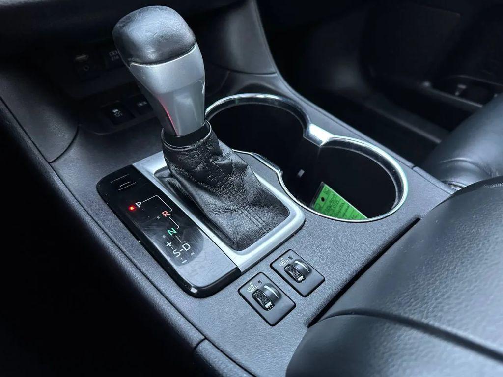 used 2018 Toyota Highlander car, priced at $18,699