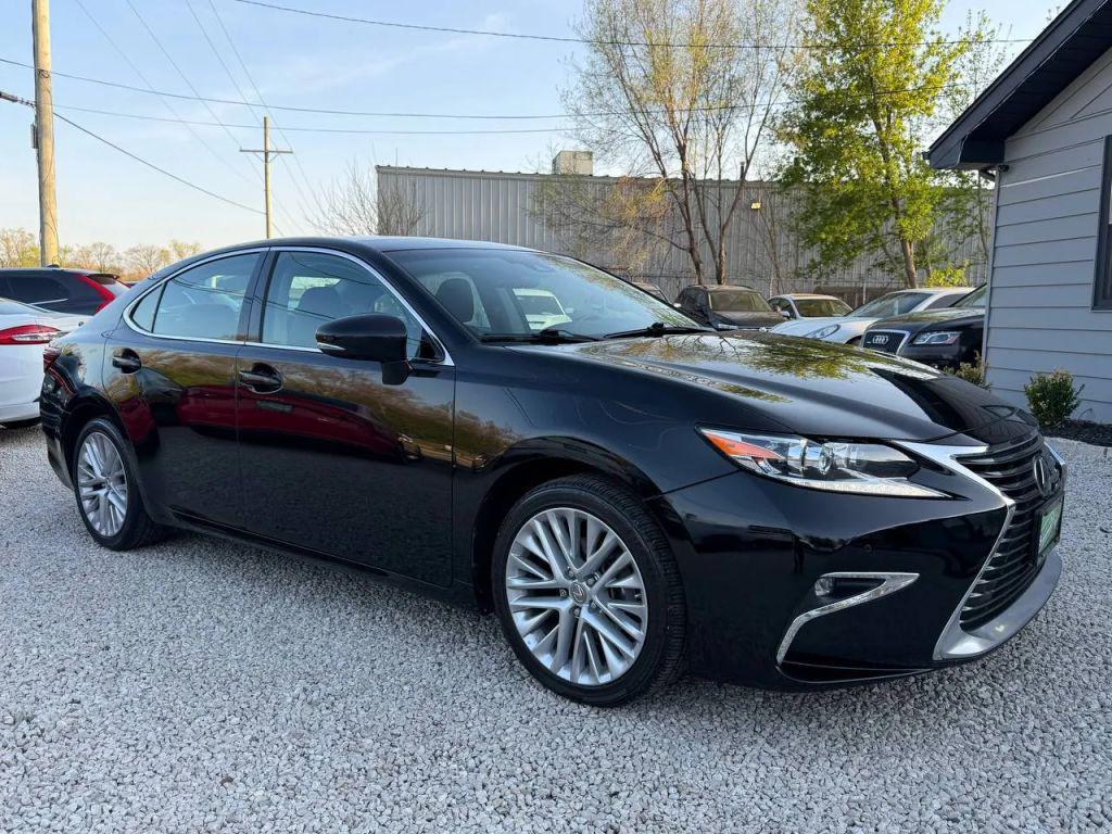 used 2018 Lexus ES 350 car, priced at $17,499