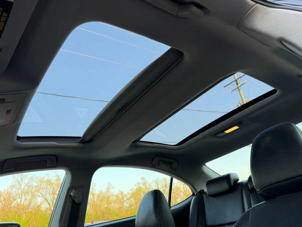 used 2018 Lexus ES 350 car, priced at $17,499