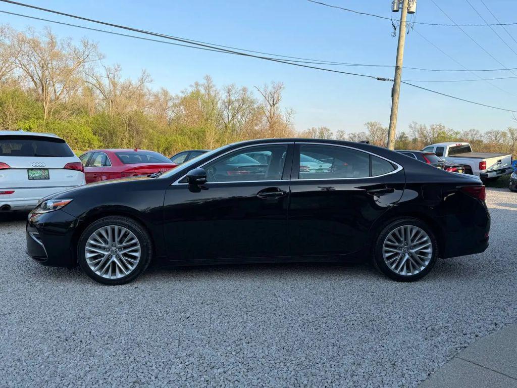 used 2018 Lexus ES 350 car, priced at $17,499