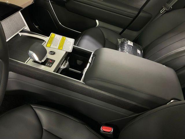 new 2026 Land Rover Range Rover car, priced at $155,361