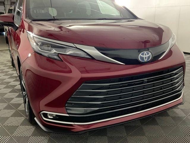 used 2025 Toyota Sienna car, priced at $57,429