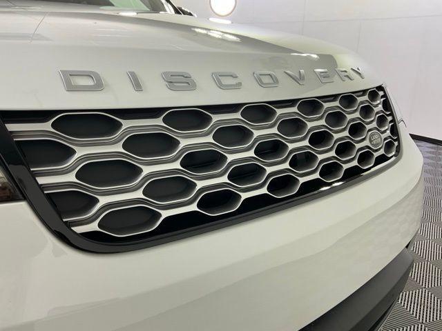 new 2025 Land Rover Discovery car, priced at $67,825