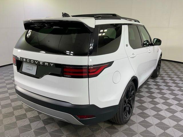 new 2025 Land Rover Discovery car, priced at $67,825
