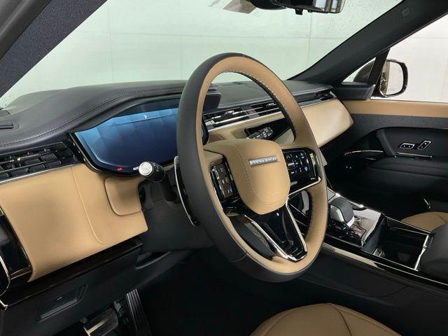 new 2025 Land Rover Range Rover Sport car, priced at $105,255