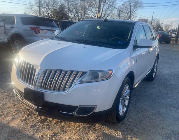 used 2011 Lincoln MKX car, priced at $6,995
