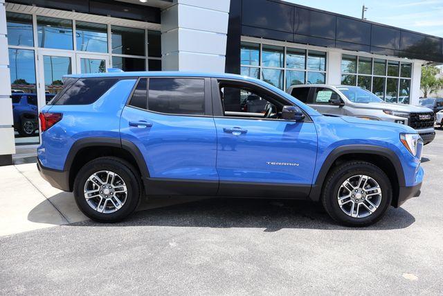 new 2026 GMC Terrain car, priced at $33,929