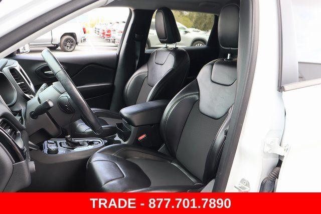 used 2021 Jeep Cherokee car, priced at $18,444