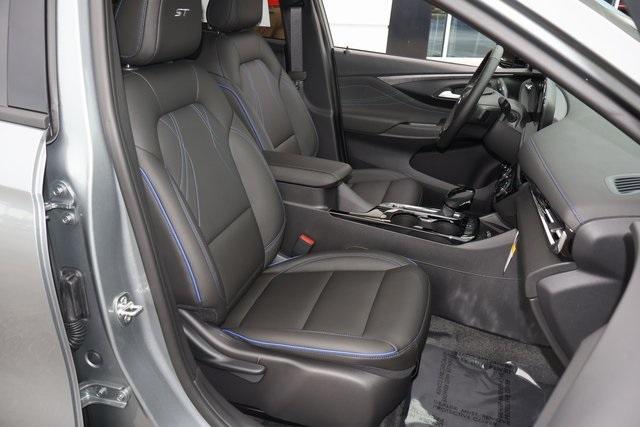 new 2026 Buick Envista car, priced at $31,865