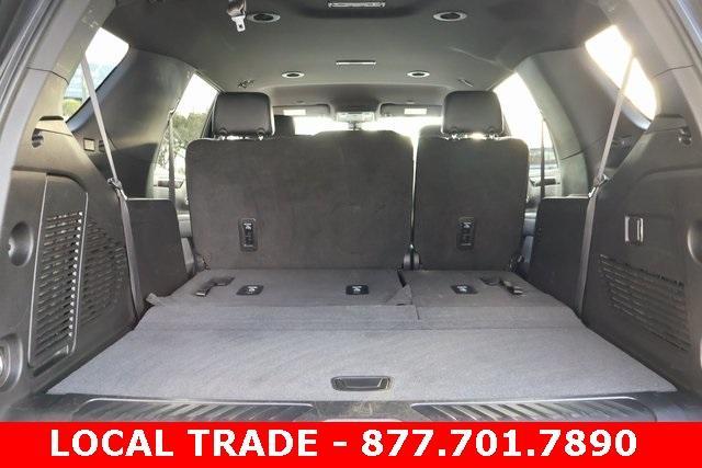 used 2022 GMC Yukon car, priced at $37,996