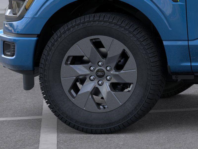 new 2025 Ford F-150 car, priced at $41,552