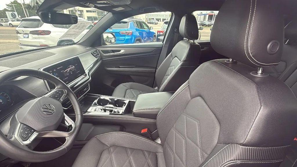 used 2024 Volkswagen Atlas Cross Sport car, priced at $32,990