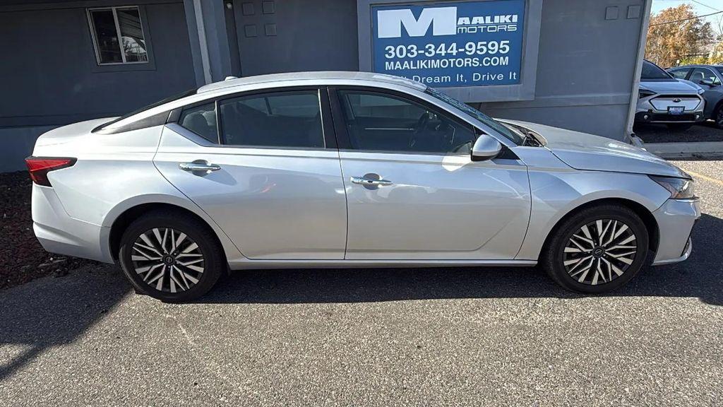 used 2023 Nissan Altima car, priced at $20,689
