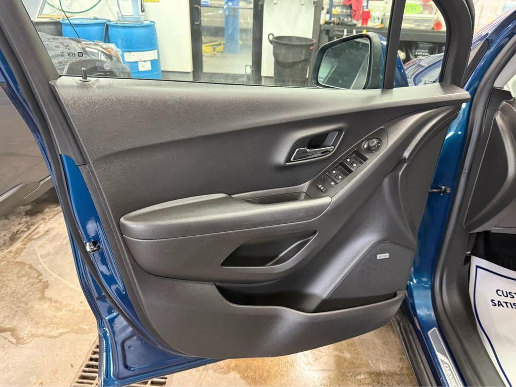used 2020 Chevrolet Trax car, priced at $21,867
