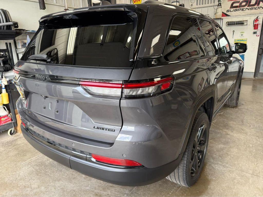 used 2023 Jeep Grand Cherokee car, priced at $36,988