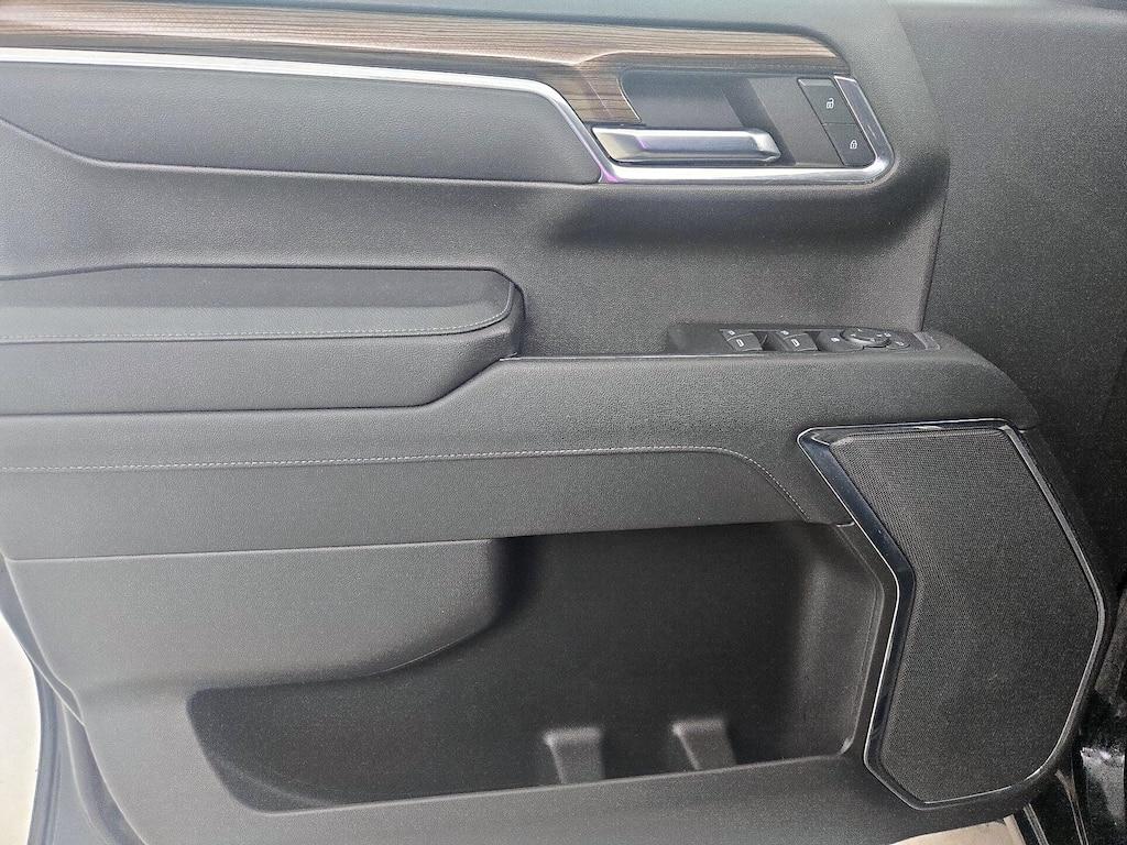 used 2023 Chevrolet Silverado 1500 car, priced at $32,998