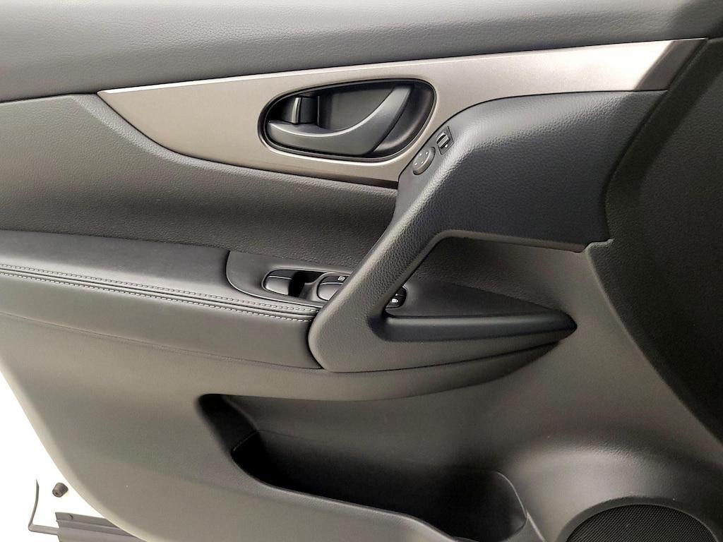 used 2020 Nissan Rogue Sport car, priced at $18,998