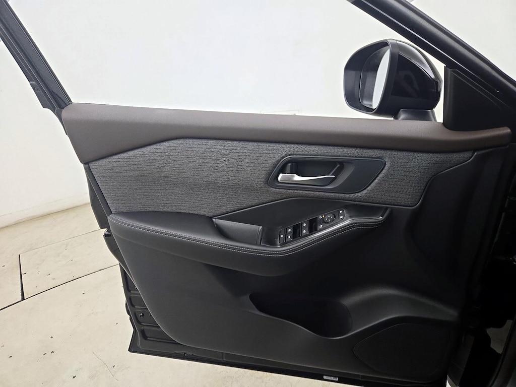 used 2023 Nissan Rogue car, priced at $24,998