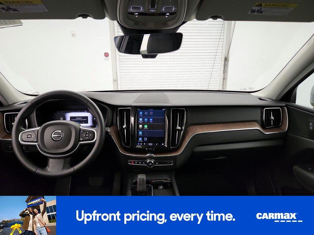 used 2022 Volvo XC60 car, priced at $27,998