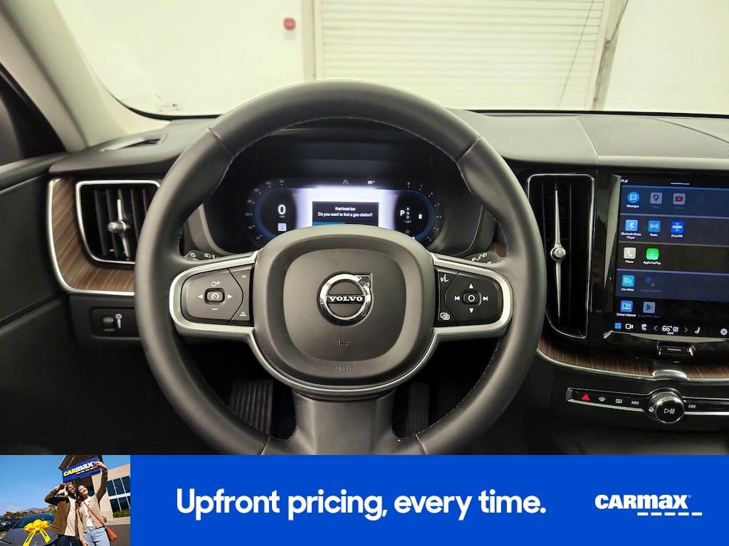 used 2022 Volvo XC60 car, priced at $27,998