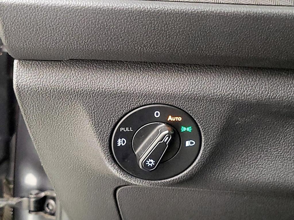 used 2019 Volkswagen Jetta car, priced at $15,998