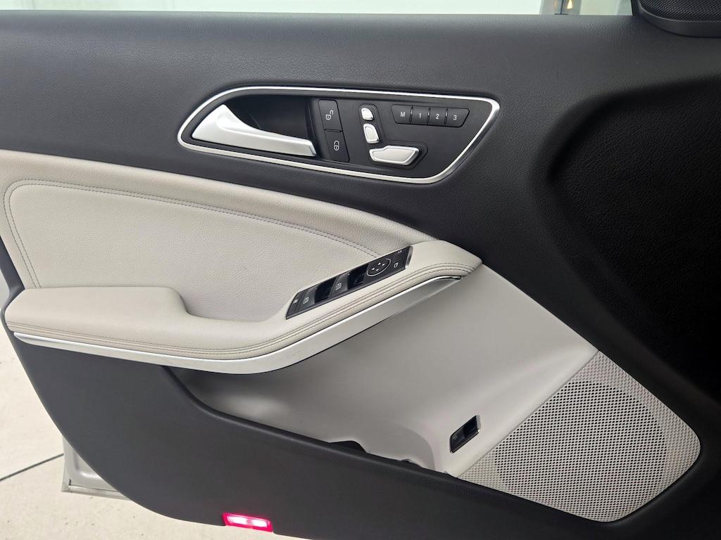 used 2018 Mercedes-Benz GLA 250 car, priced at $18,998