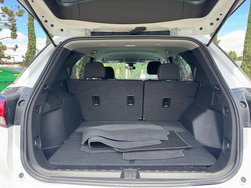 used 2022 Chevrolet Equinox car, priced at $16,784