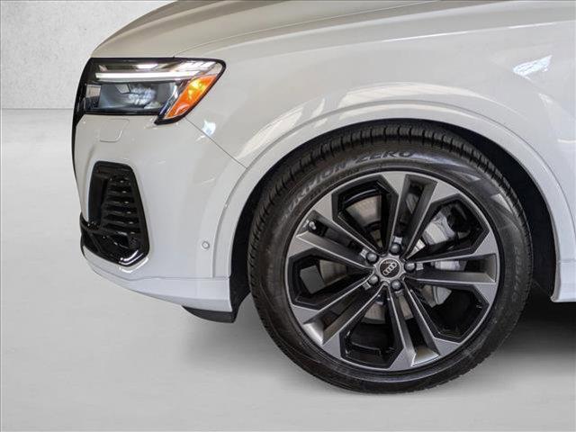 new 2026 Audi Q7 car, priced at $76,173