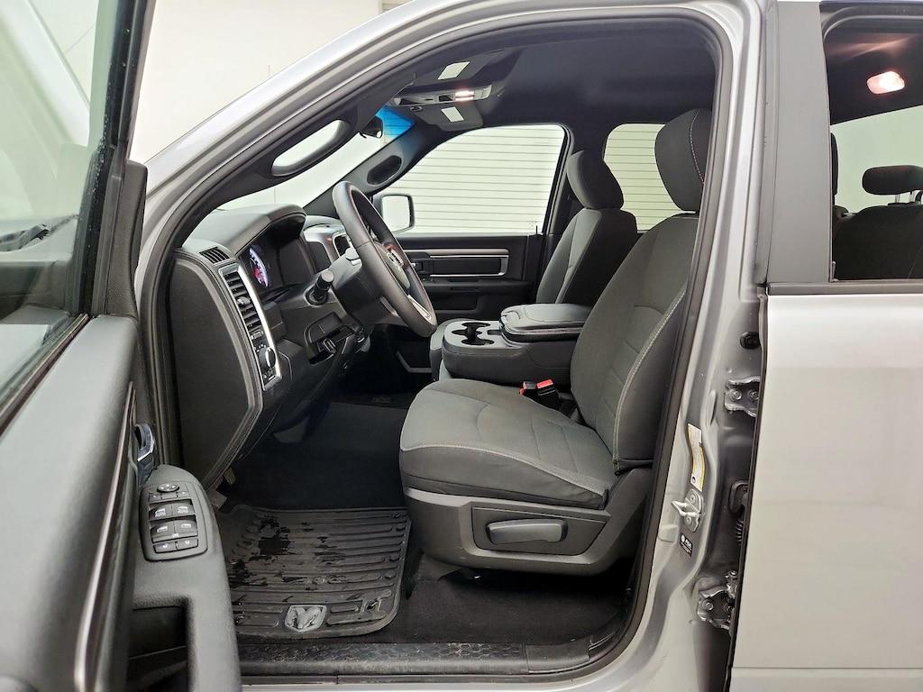 used 2022 Ram 1500 Classic car, priced at $31,998