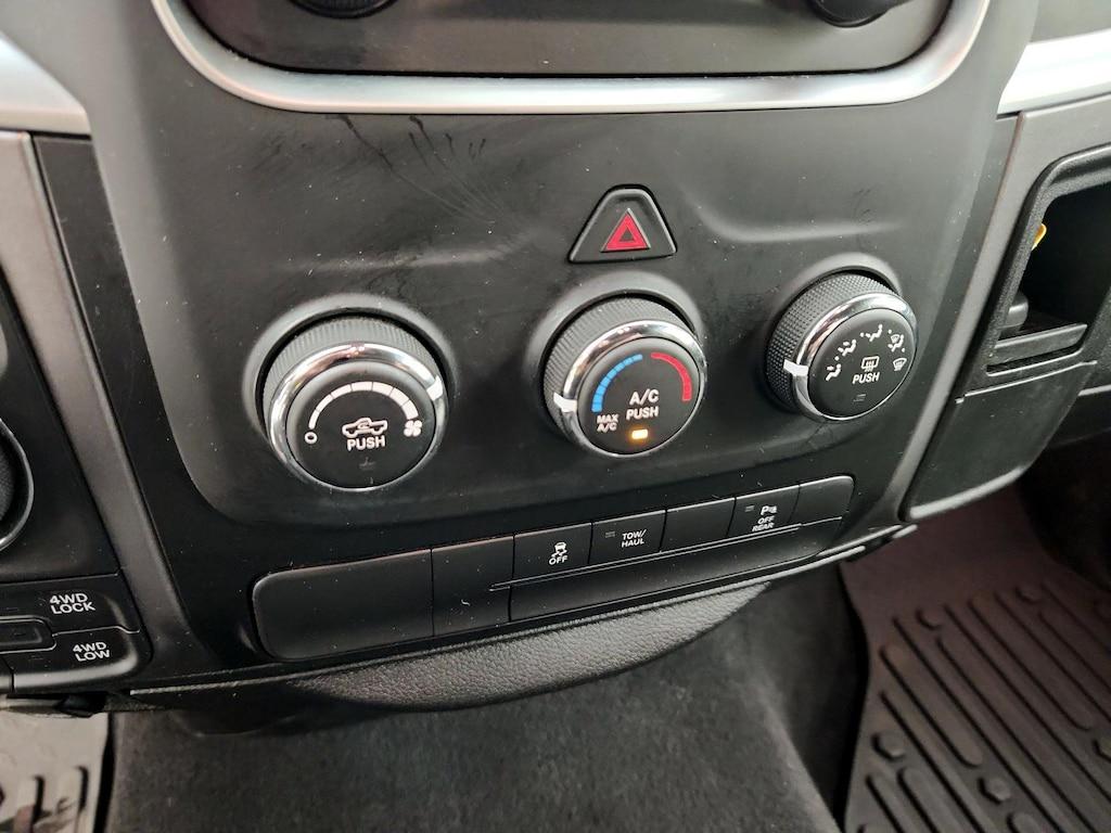 used 2022 Ram 1500 Classic car, priced at $31,998