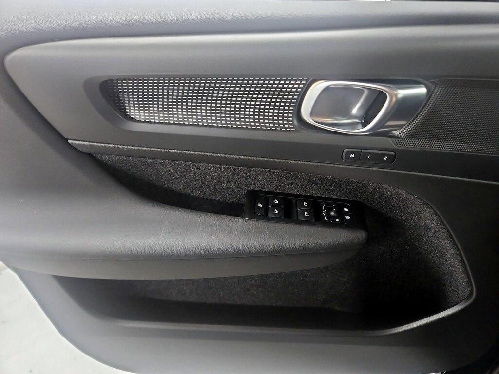 used 2022 Volvo XC40 car, priced at $30,998