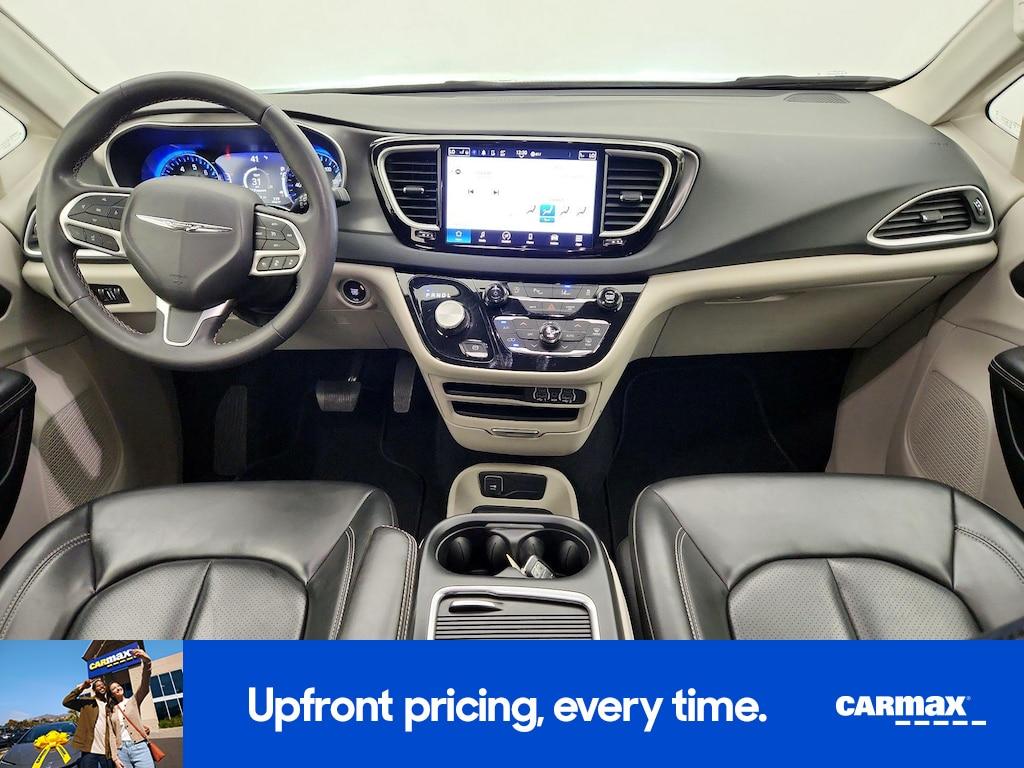 used 2023 Chrysler Pacifica car, priced at $24,998