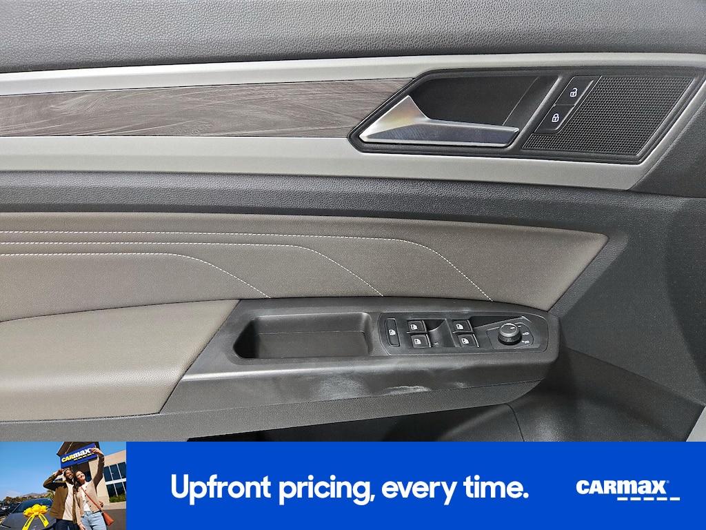 used 2022 Volkswagen Atlas Cross Sport car, priced at $24,998