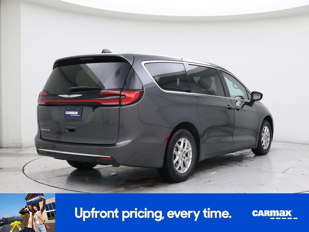 used 2023 Chrysler Pacifica car, priced at $25,998