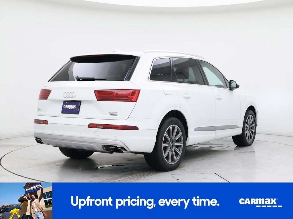 used 2017 Audi Q7 car, priced at $25,998