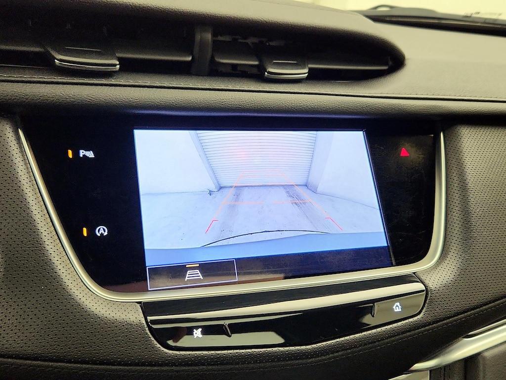 used 2025 Cadillac XT5 car, priced at $38,998