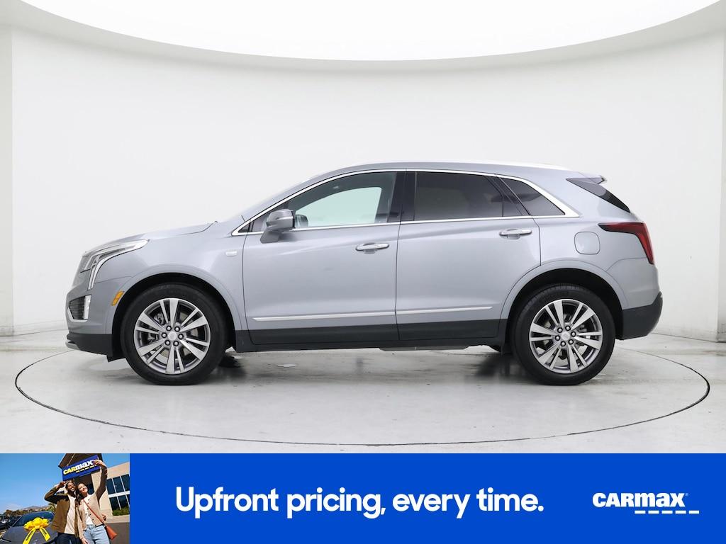 used 2025 Cadillac XT5 car, priced at $38,998