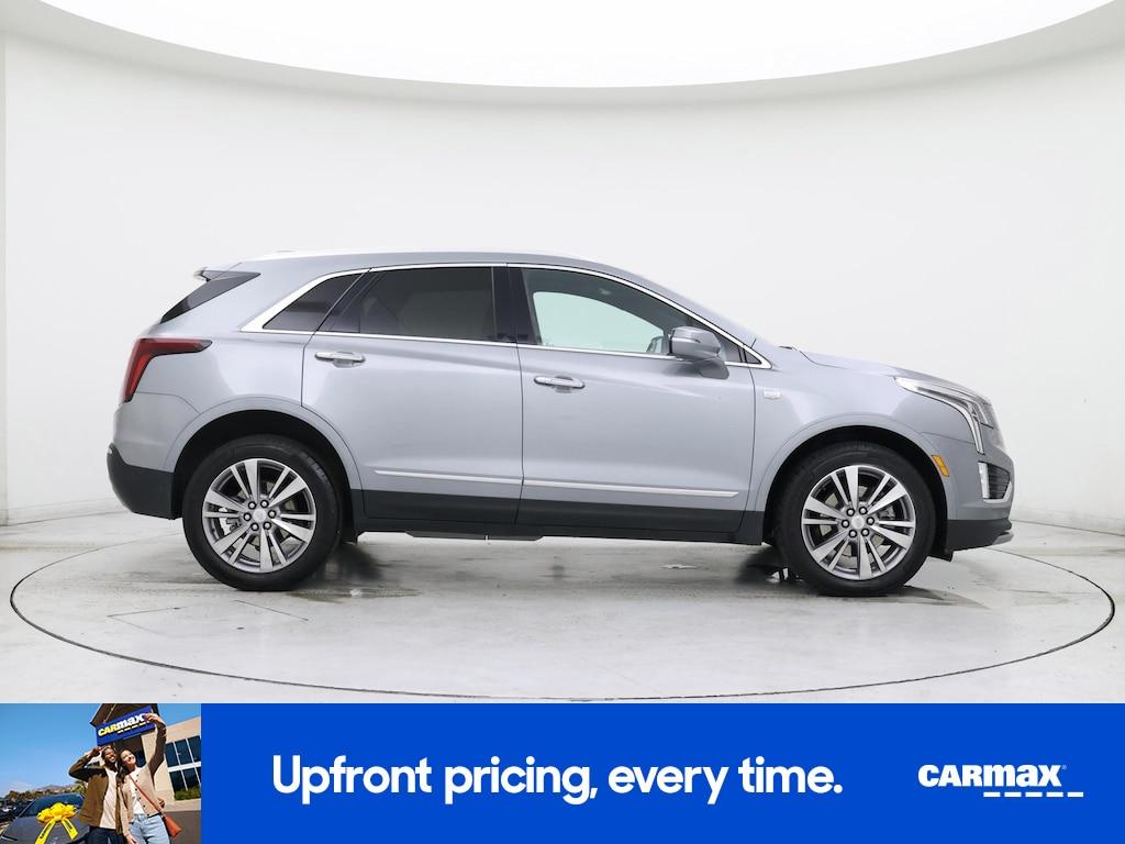 used 2025 Cadillac XT5 car, priced at $38,998