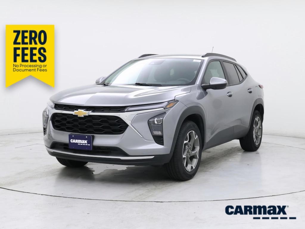 used 2025 Chevrolet Trax car, priced at $20,998