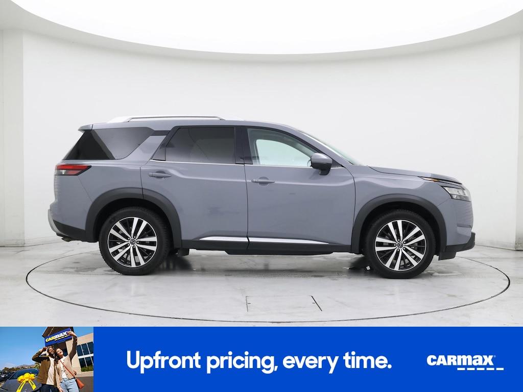 used 2023 Nissan Pathfinder car, priced at $32,998