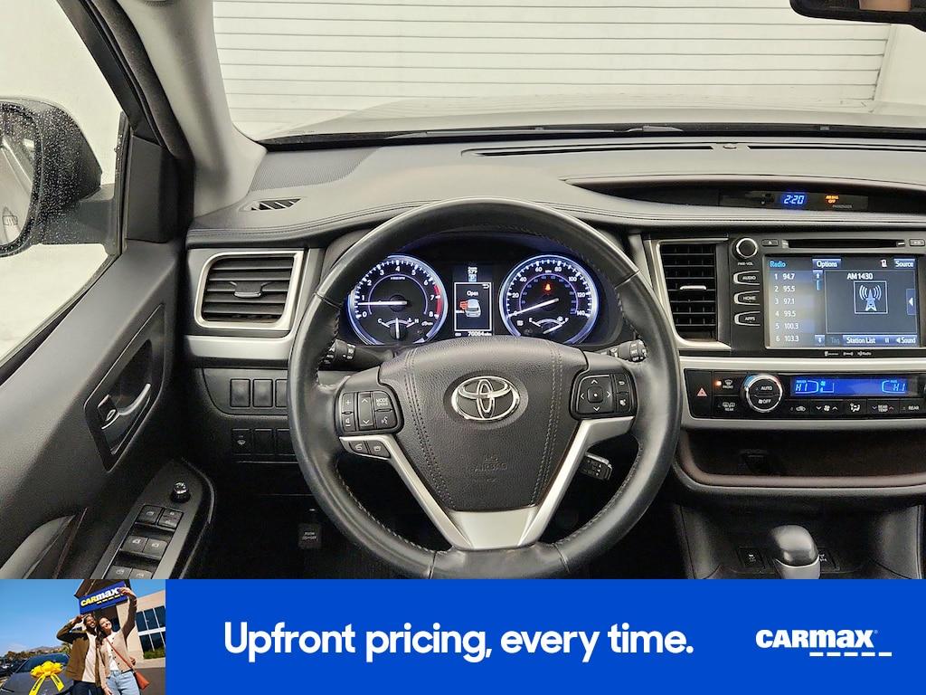 used 2016 Toyota Highlander car, priced at $25,998