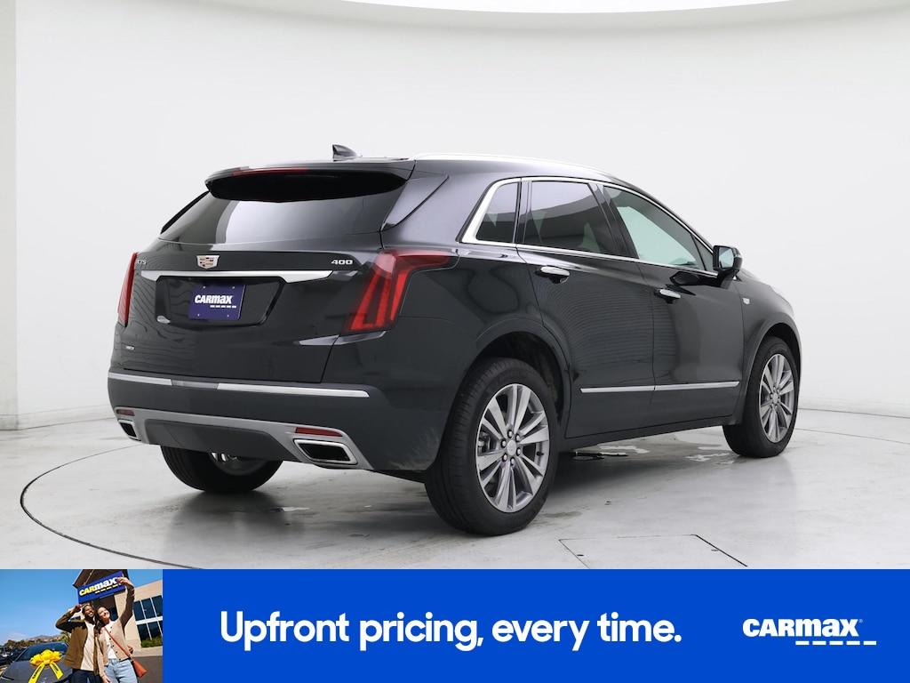 used 2025 Cadillac XT5 car, priced at $38,998