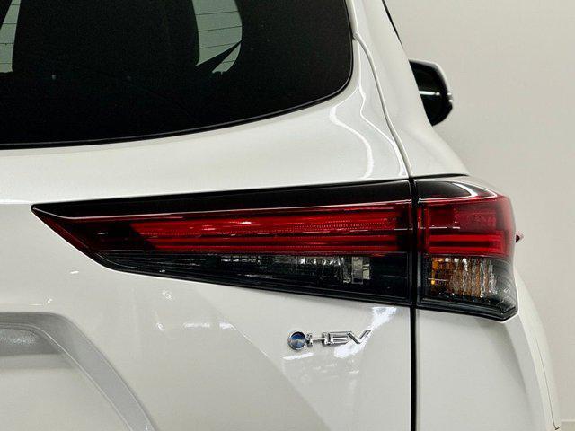 used 2026 Toyota Highlander Hybrid car, priced at $58,178